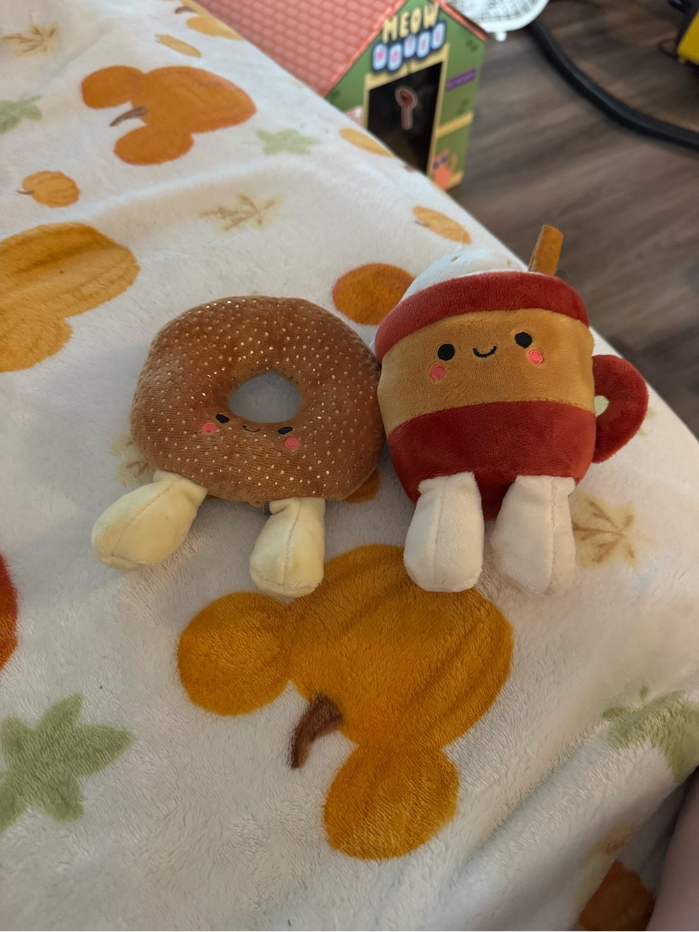 Hallmark better together plush donut and latte, 7 inches tall